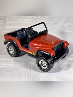 Vintage Tonka Truck Jeep Renegade Toy Vehicle USA Metal Steel/Plastic  Brown